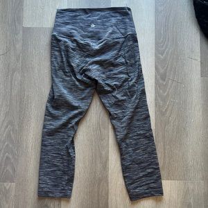 Lulu lemon leggings size 4
